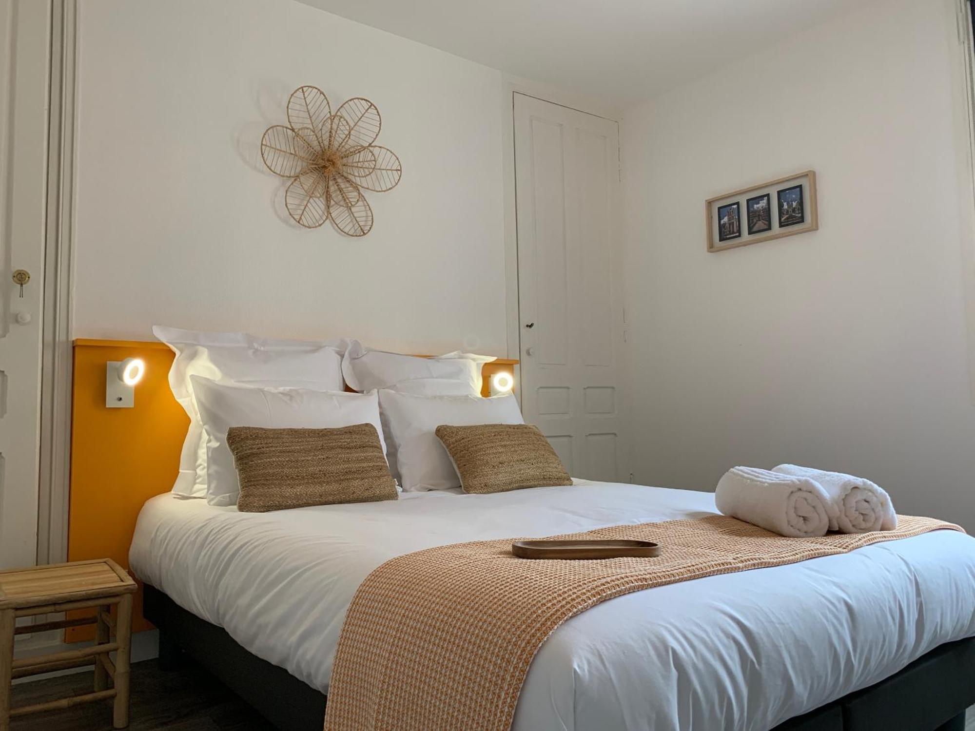 Bed and Breakfast Logis St Joseph Angers Zewnętrze zdjęcie